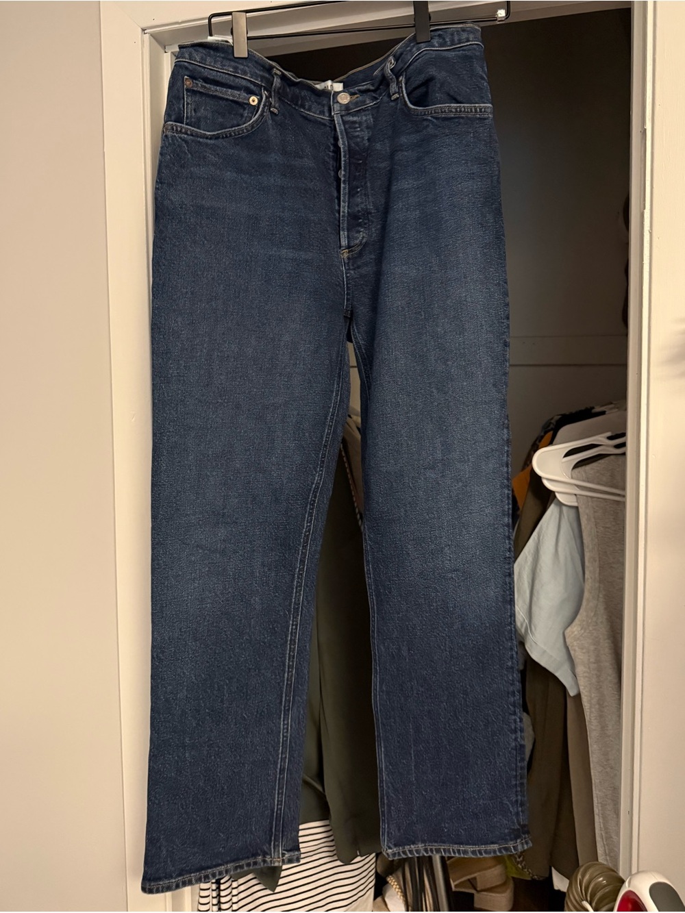 AGOLDE women’s medium wash highrise straight leg Denim Jeans - size 31